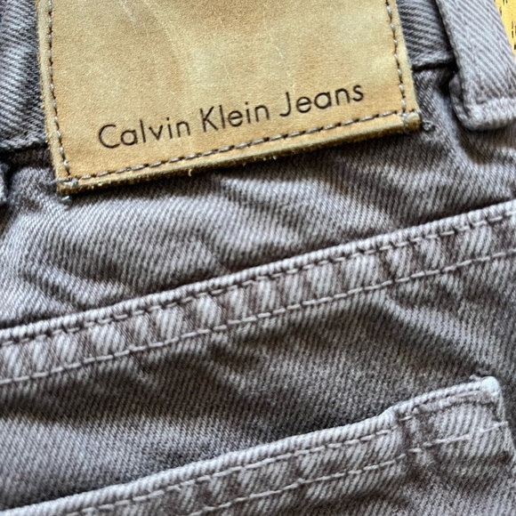 Calvin Klein Men’s Jeans 36x30 Easy Fit Zip Fly 
Grey - Picture 5 of 12
